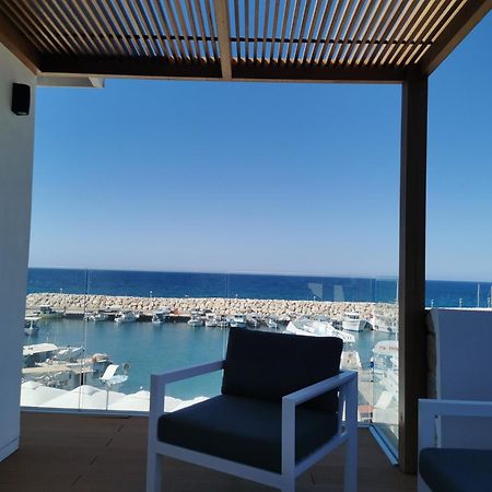 Y & P Latchi Hotel Rom bilde