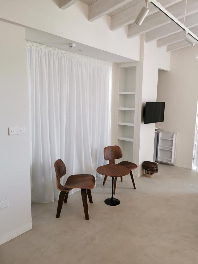 Y & P Latchi Hotel Eksteriør bilde